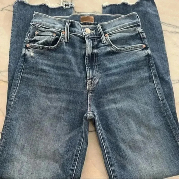 Mother The Insider Crop Step Chew in Dancing On Coals B442 - Picture 4 of 9